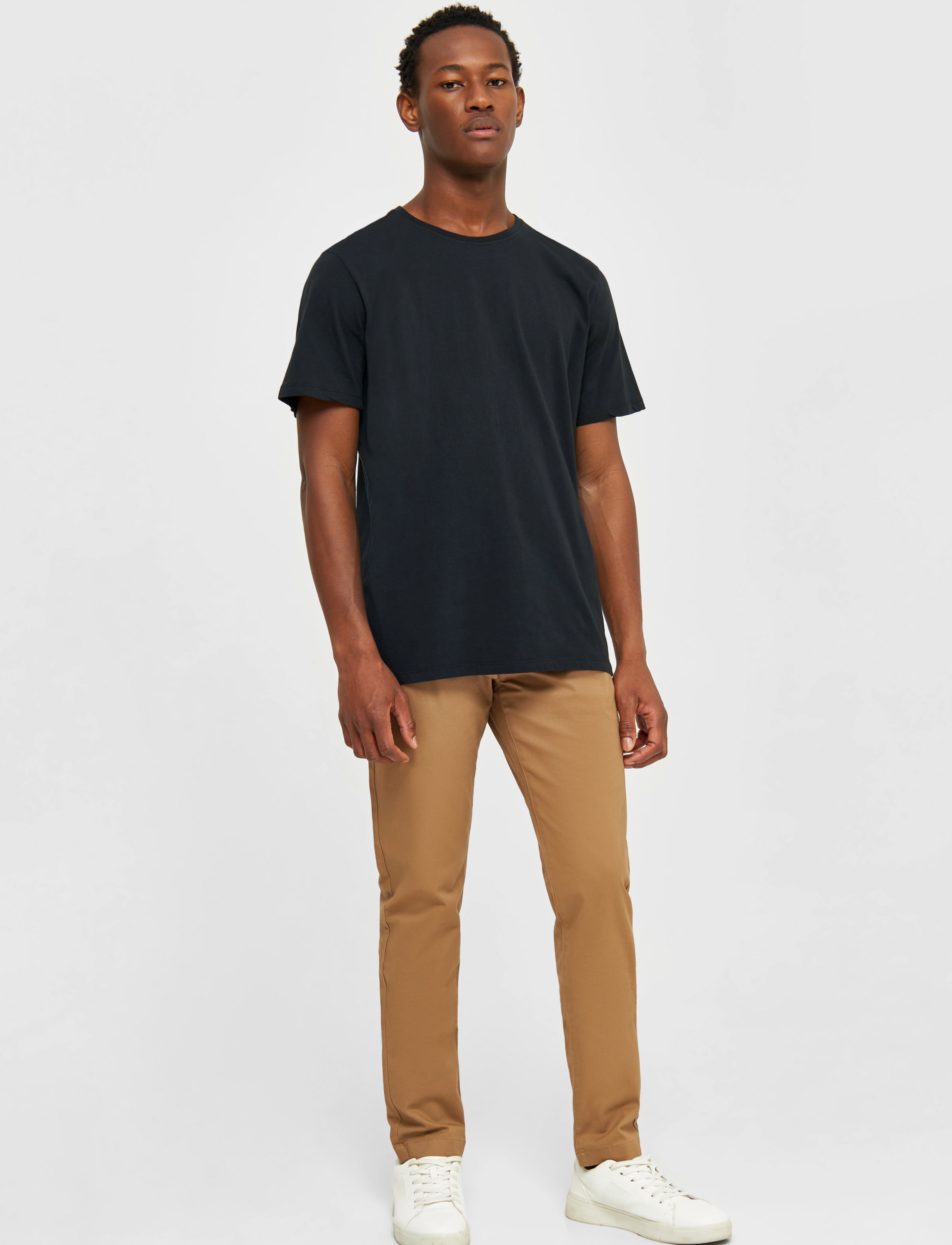Knowledge Cotton Apparel Basic T-Shirt, L, T-shirts, Schwarz - Short-sleeved, Männerswear