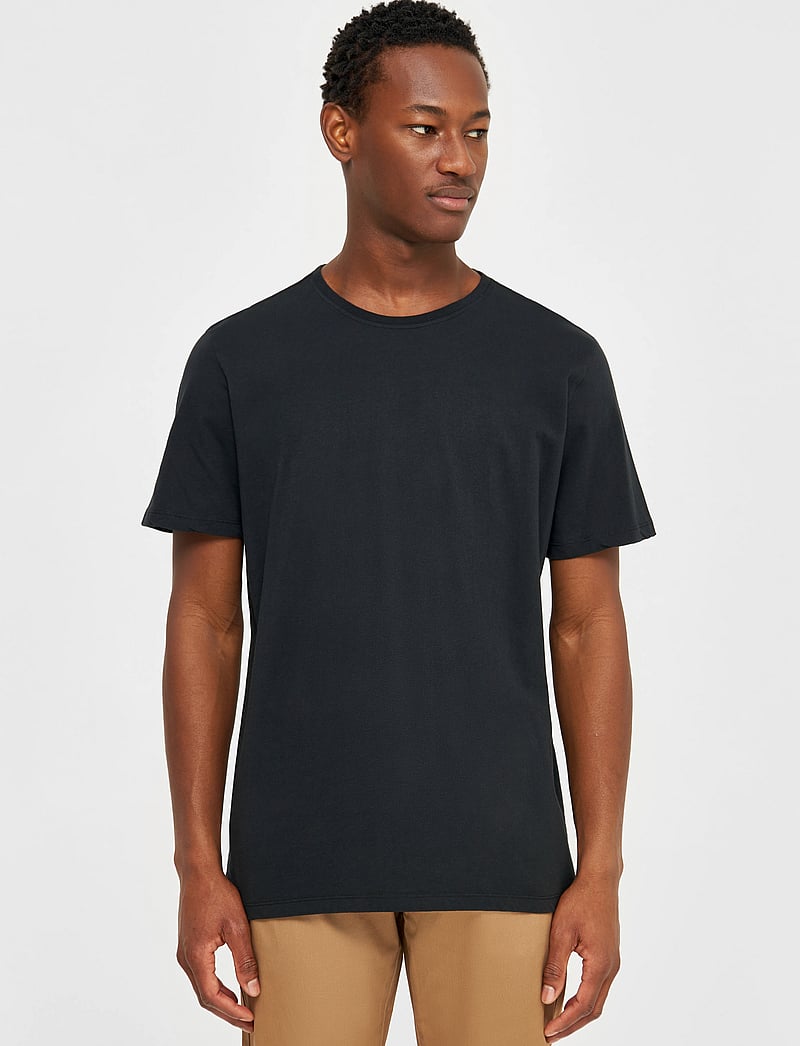 Knowledge Cotton Apparel - Basic t-shirt - kortærmede t-shirts - black jet - 4