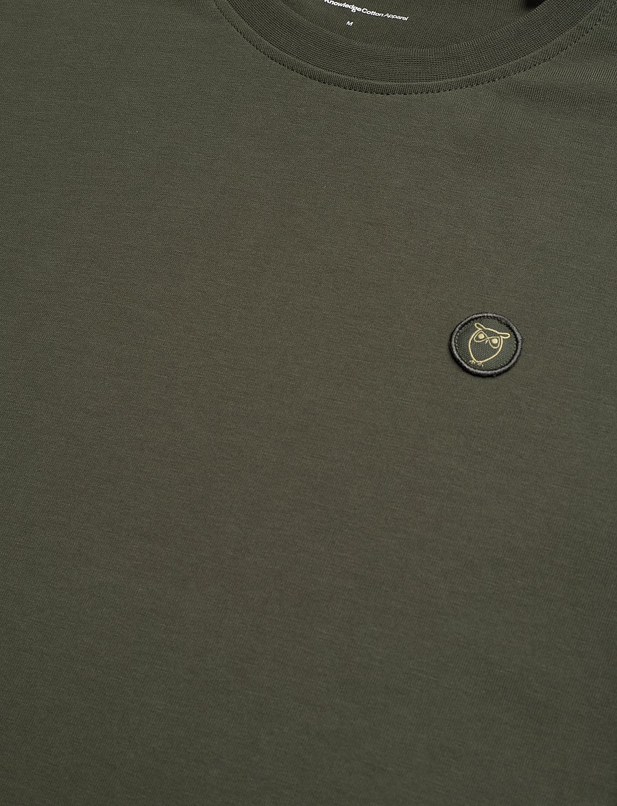 Knowledge Cotton Apparel - Badge core t-shirt - kurzärmelig - forrest night - 3