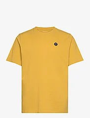 Knowledge Cotton Apparel - LOKE badge tee - Regenerative Organ - lowest prices - misted yellow - 0