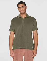 Knowledge Cotton Apparel - Loose terry polo - GOTS/Vegan - poloshirts - burned olive - 2