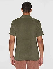 Knowledge Cotton Apparel - Loose terry polo - GOTS/Vegan - poloshirts - burned olive - 3