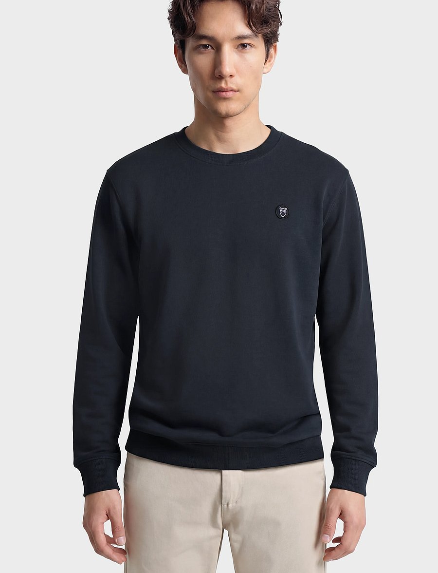 Knowledge Cotton Apparel - Badge core crew neck - total eclipse - 0