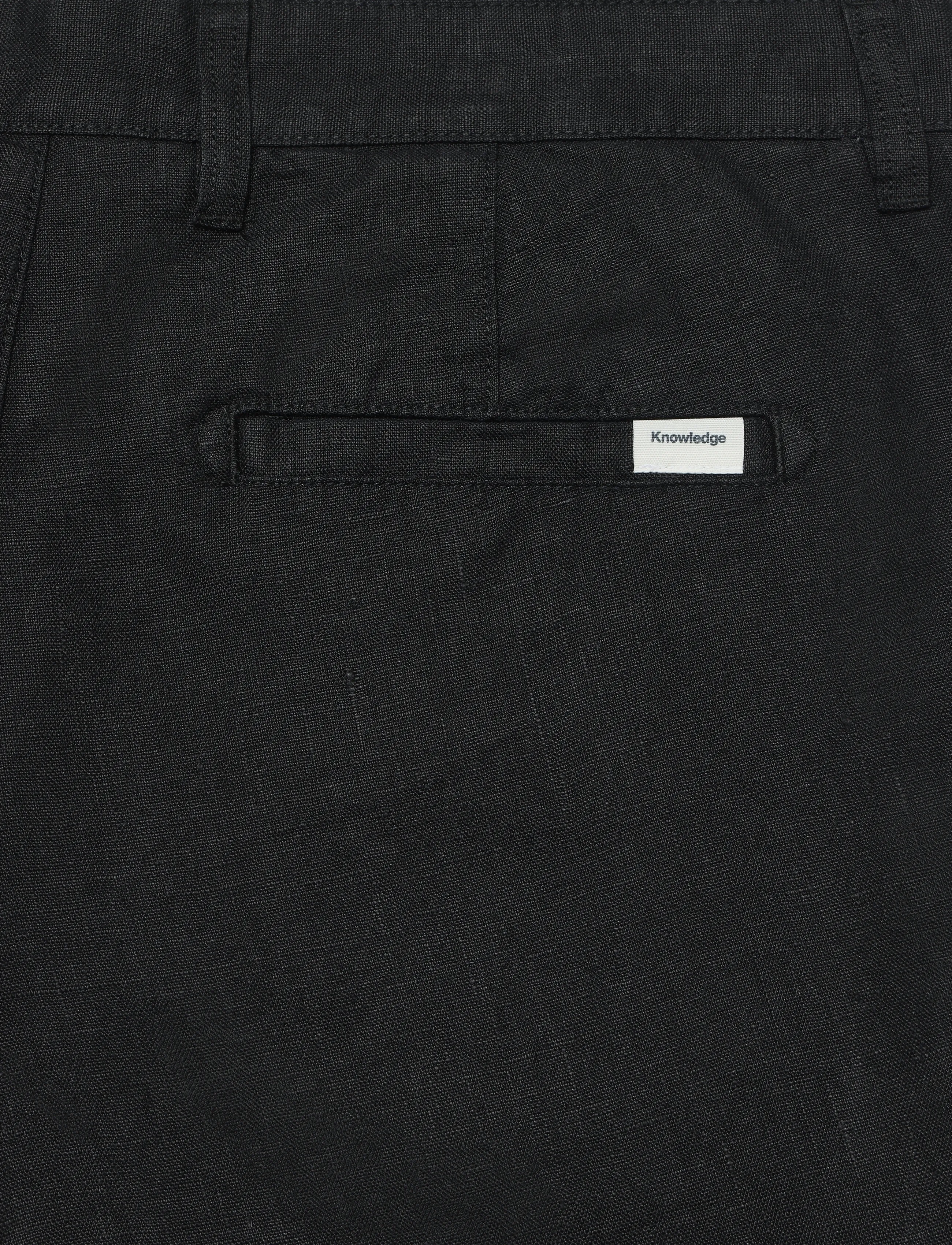 Knowledge Cotton Apparel - Chuck regular linen shorts - black jet - 2