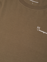 Knowledge Cotton Apparel - Regular trademark chest print t-shi - basis-t-skjorter - dark olive - 2