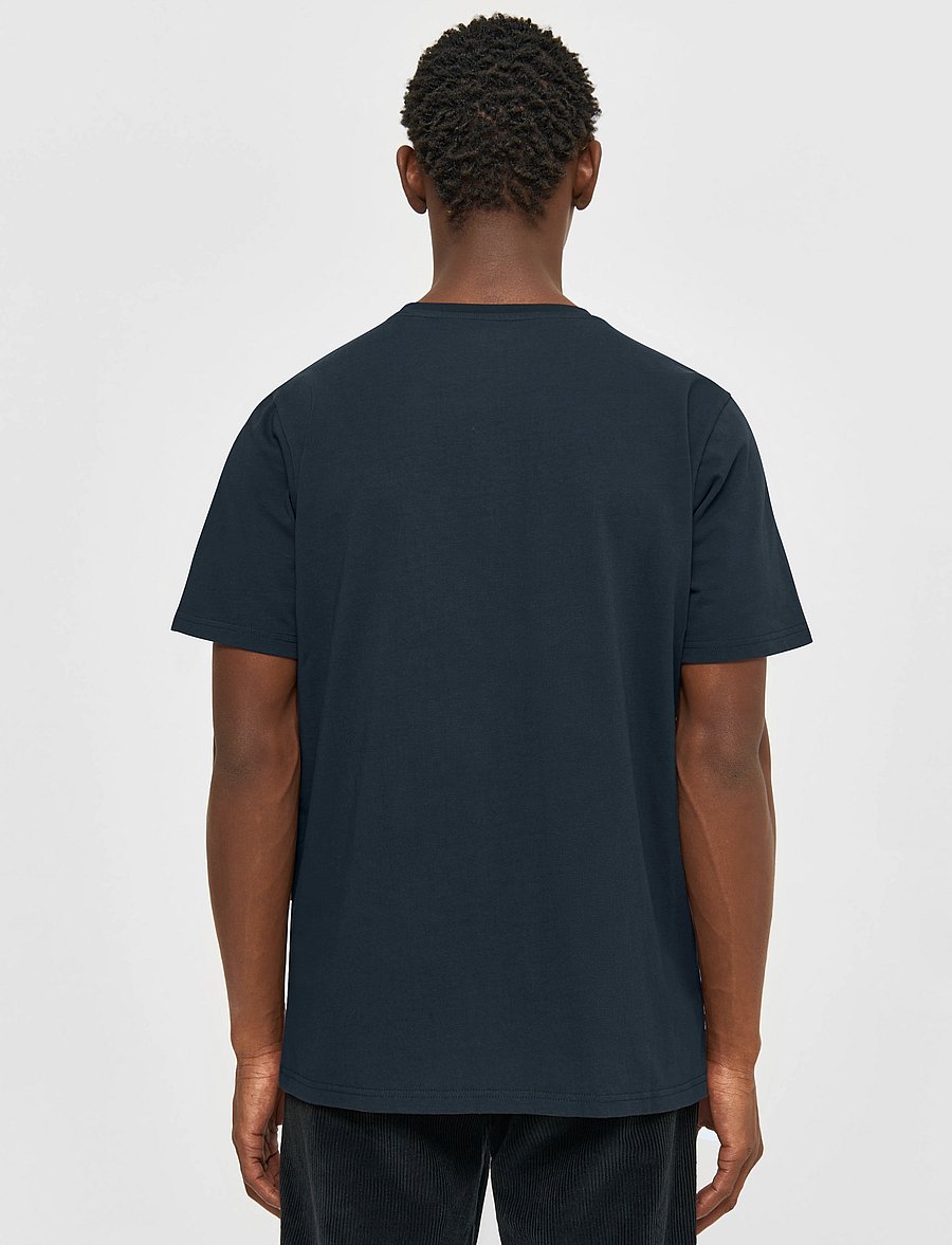 Knowledge Cotton Apparel - Regular trademark chest print t-shi - kortärmade t-shirts - total eclipse - 3