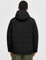 Knowledge Cotton Apparel - GO ANYWEAR quilted padded jacket - - Žieminės striukės - black jet - 3