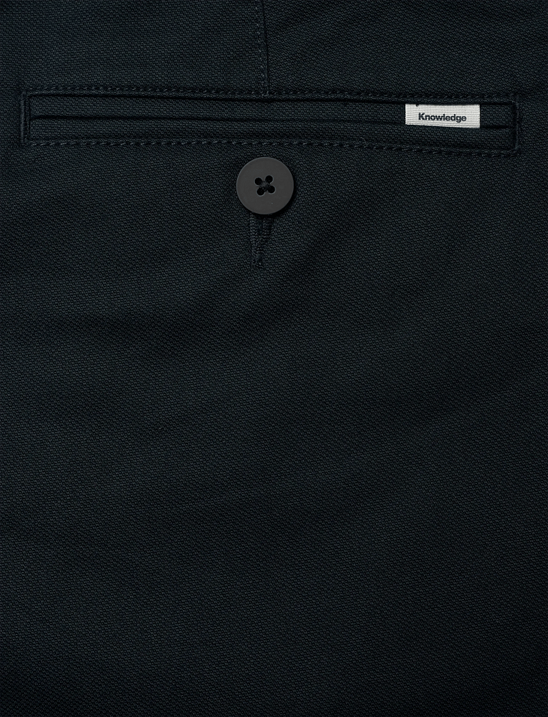 Knowledge Cotton Apparel - Chuck regular canvas pants - anzugshosen - total eclipse - 2