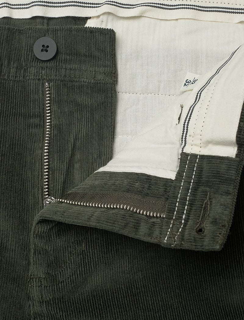 Knowledge Cotton Apparel - Chuck regular corduroy pants - casual - forrest night - 3