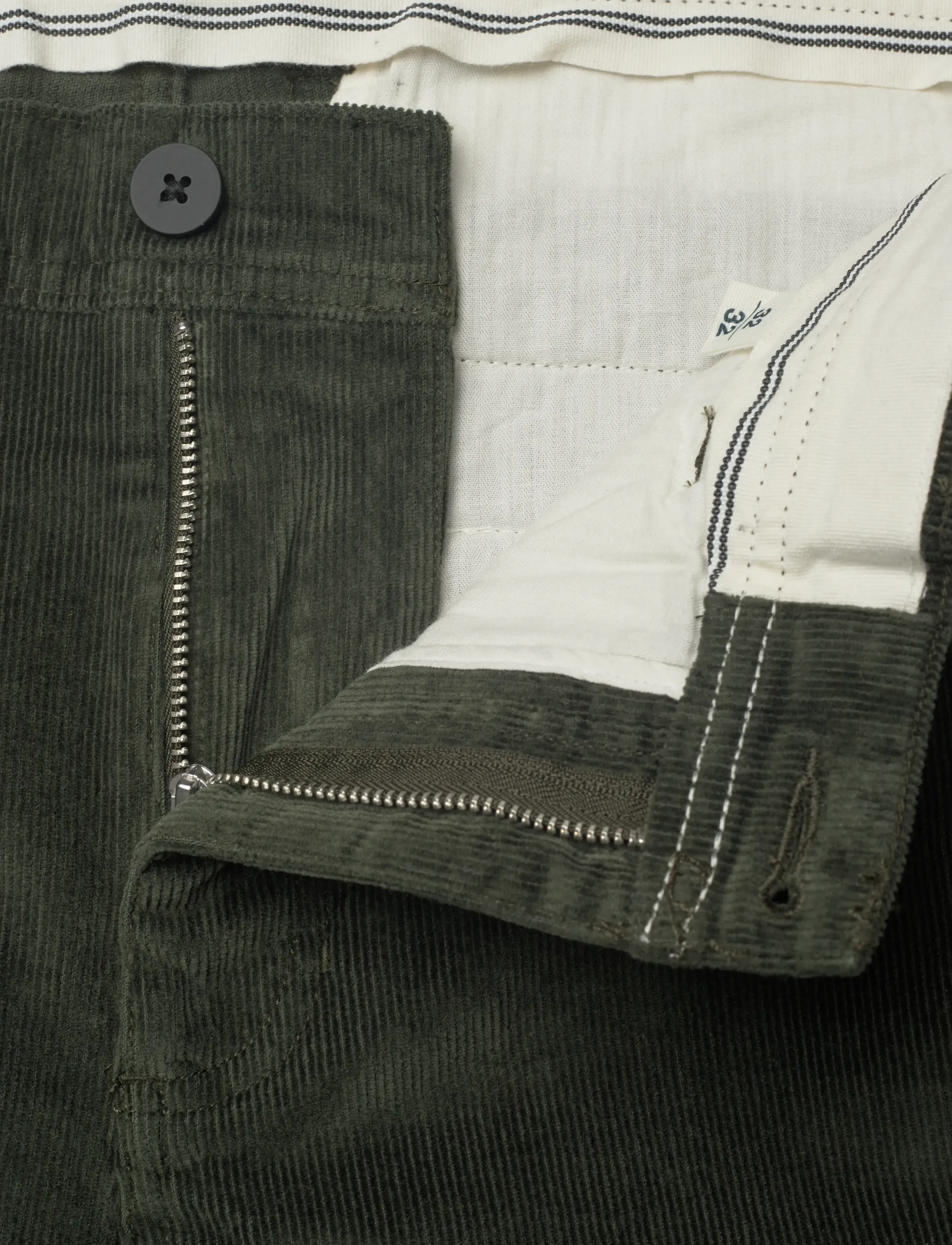Knowledge Cotton Apparel - Chuck regular corduroy pants - casual - forrest night - 3