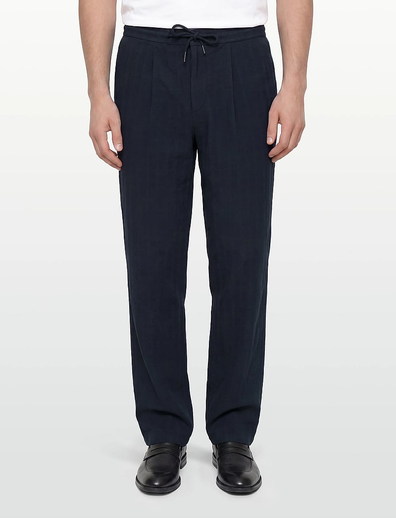Knowledge Cotton Apparel - Fig loose structure pants - casual bukser - night sky - 3