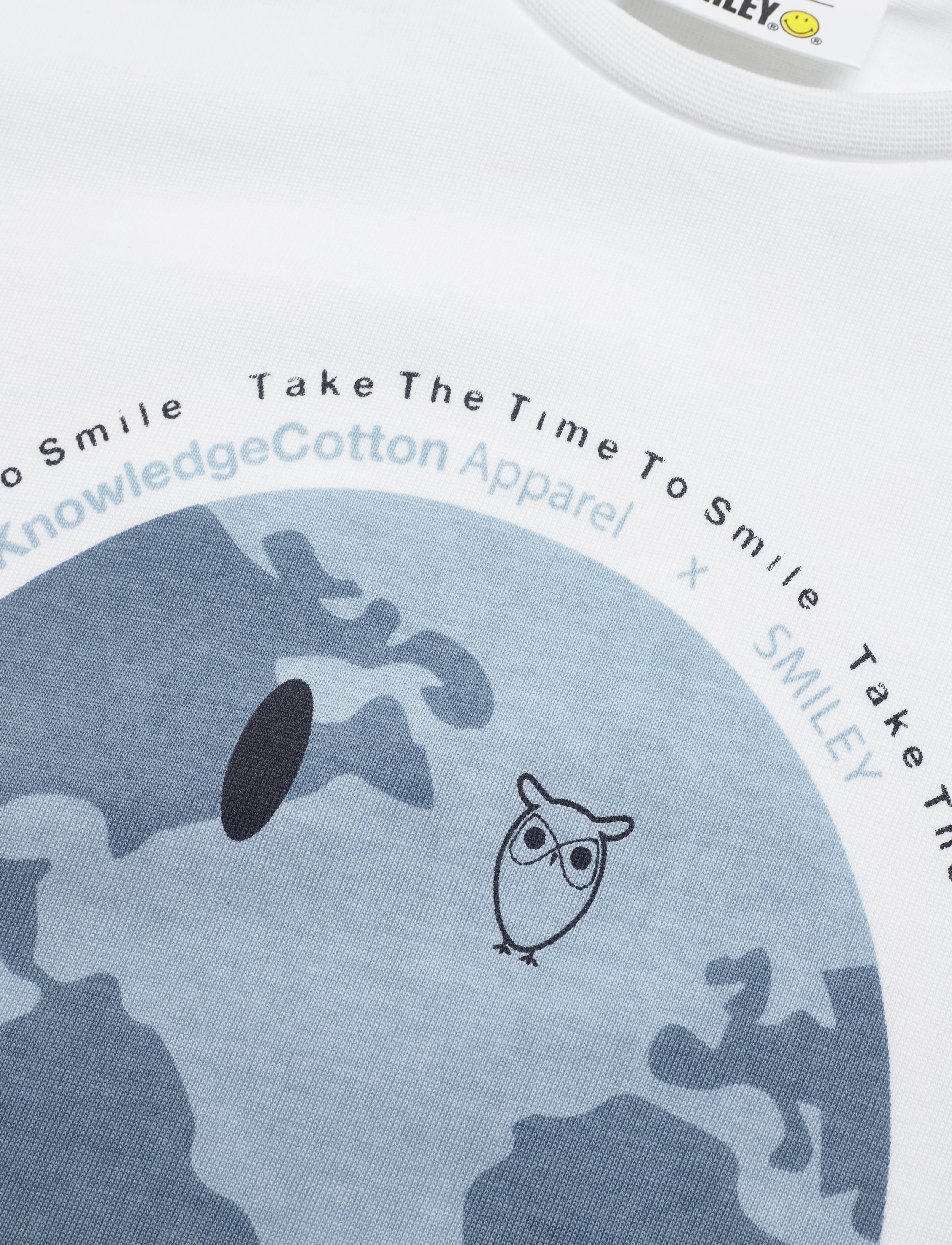 Knowledge Cotton Apparel - KCA X SMILEY® earth printed t-shirt - bright white - 2