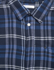 Knowledge Cotton Apparel - Relaxed checked shirt - GOTS/Vegan - geruite overhemden - total eclipse - 2