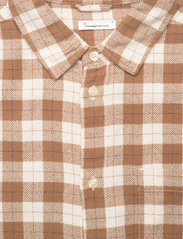 Knowledge Cotton Apparel - Loose fit checkered shirt - GOTS/Ve - ikdienas krekli - beige check - 2