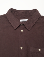 Knowledge Cotton Apparel - Regular fit corduroy shirt - GOTS/V - basic shirts - chocolate plum - 2