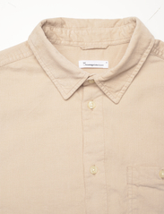 Knowledge Cotton Apparel - Regular fit corduroy shirt - GOTS/V - podstawowe koszulki - light feather gray - 2