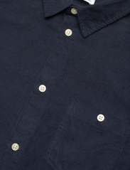Knowledge Cotton Apparel - Regular fit corduroy shirt - GOTS/V - tavalised t-särgid - total eclipse - 6
