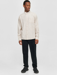Knowledge Cotton Apparel - Regular fit melangé flannel shirt - - basic shirts - greige - 4