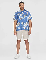 Knowledge Cotton Apparel - Box short sleeve AOP shirt - GOTS/V - korte mouwen - blue aop - 4