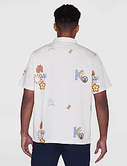Knowledge Cotton Apparel - Box fit short sleeve shirt with emb - short-sleeved t-shirts - egret - 3
