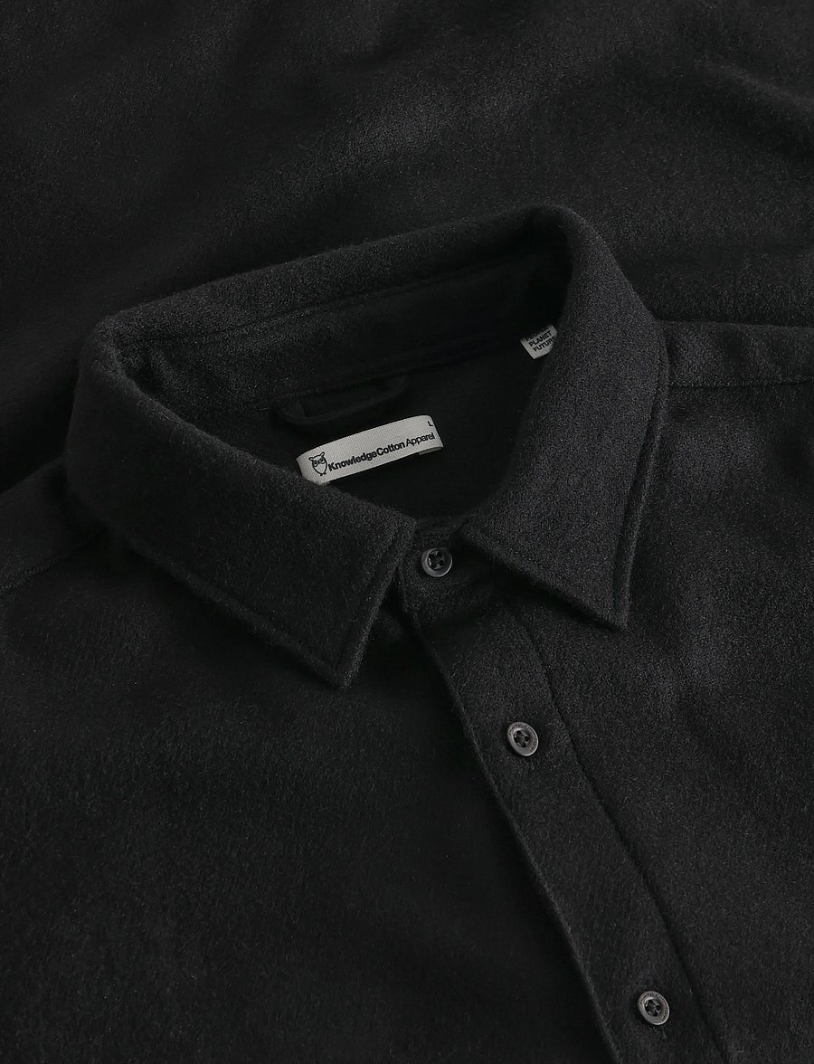 Knowledge Cotton Apparel - Dune regular merino shirt - freizeithemden - black jet - 2