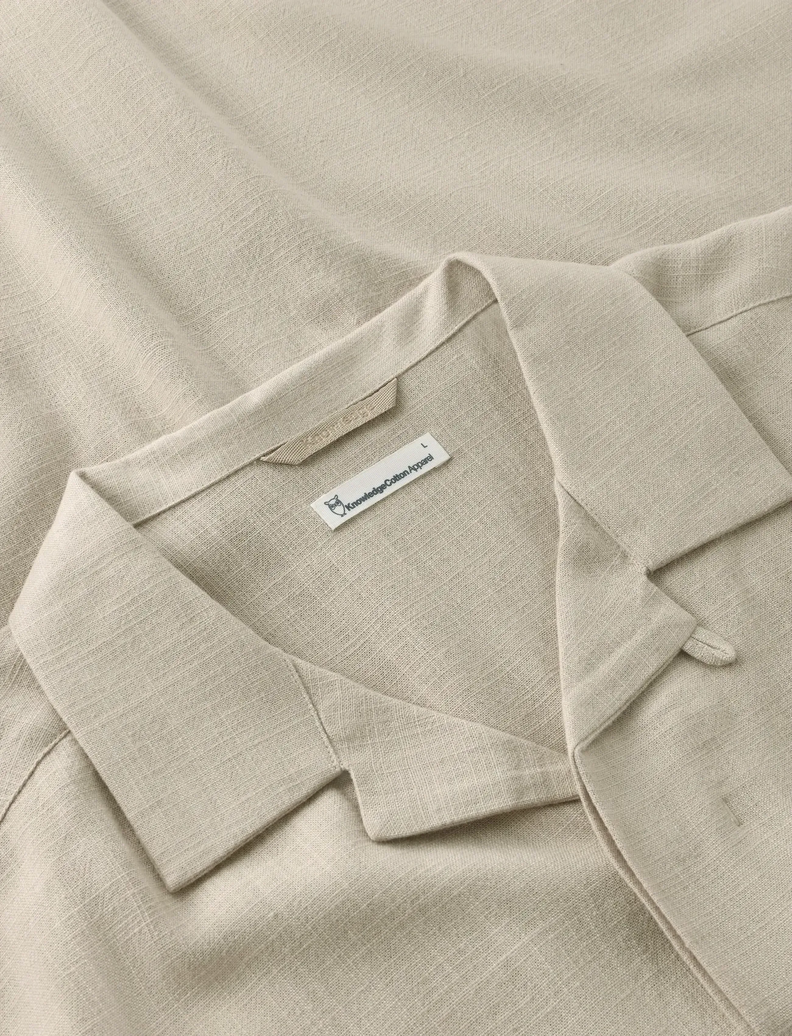 Knowledge Cotton Apparel - Moss relaxed linen blend short slee - kortærmede skjorter - light feather gray - 5