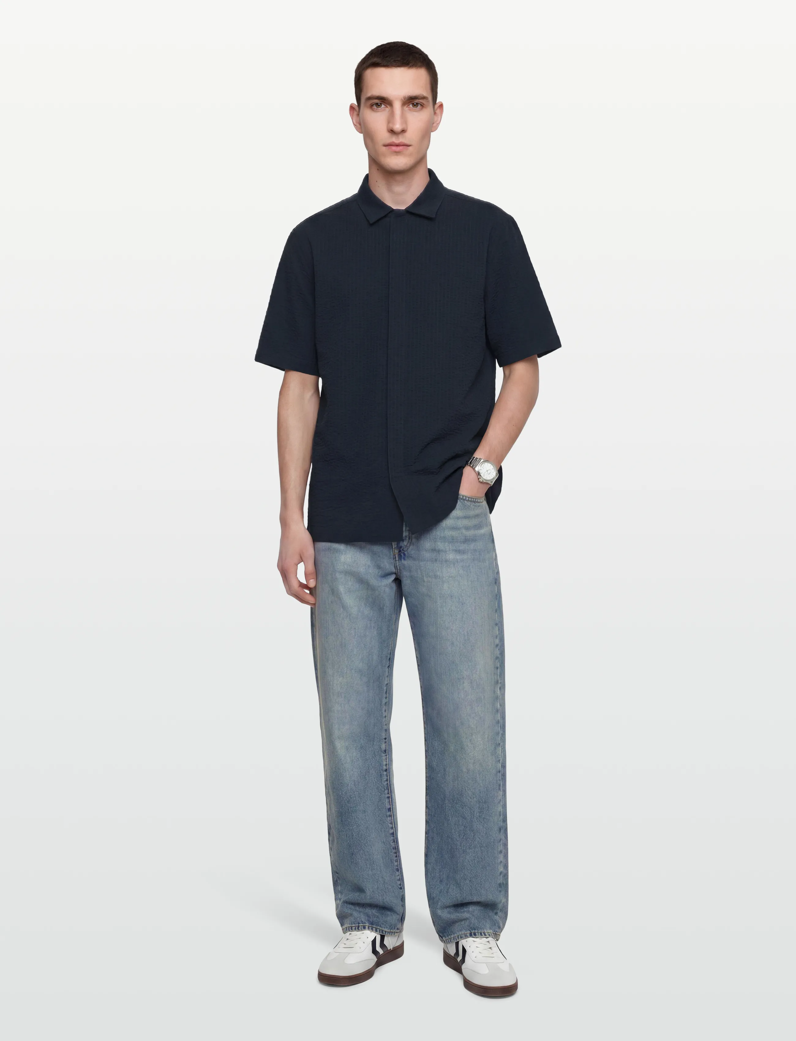 Knowledge Cotton Apparel Relaxed Seersucker Short Sleeve Shi, L, Navy, Skjorter > Kortærmede Shirts, Herre
