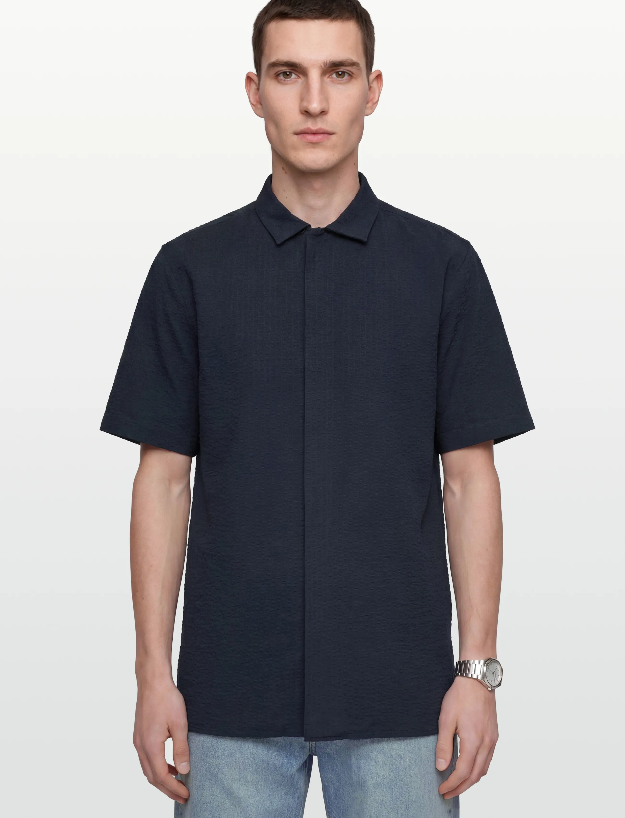 Knowledge Cotton Apparel Relaxed Seersucker Short Sleeve Shi kortärmade skjortor herr – bild 2