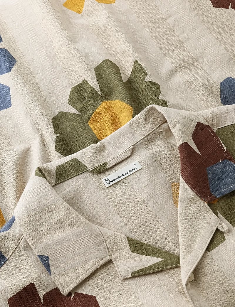 Knowledge Cotton Apparel - Relaxed print short sleeve shirt - kortærmede skjorter - multi color aop - 4
