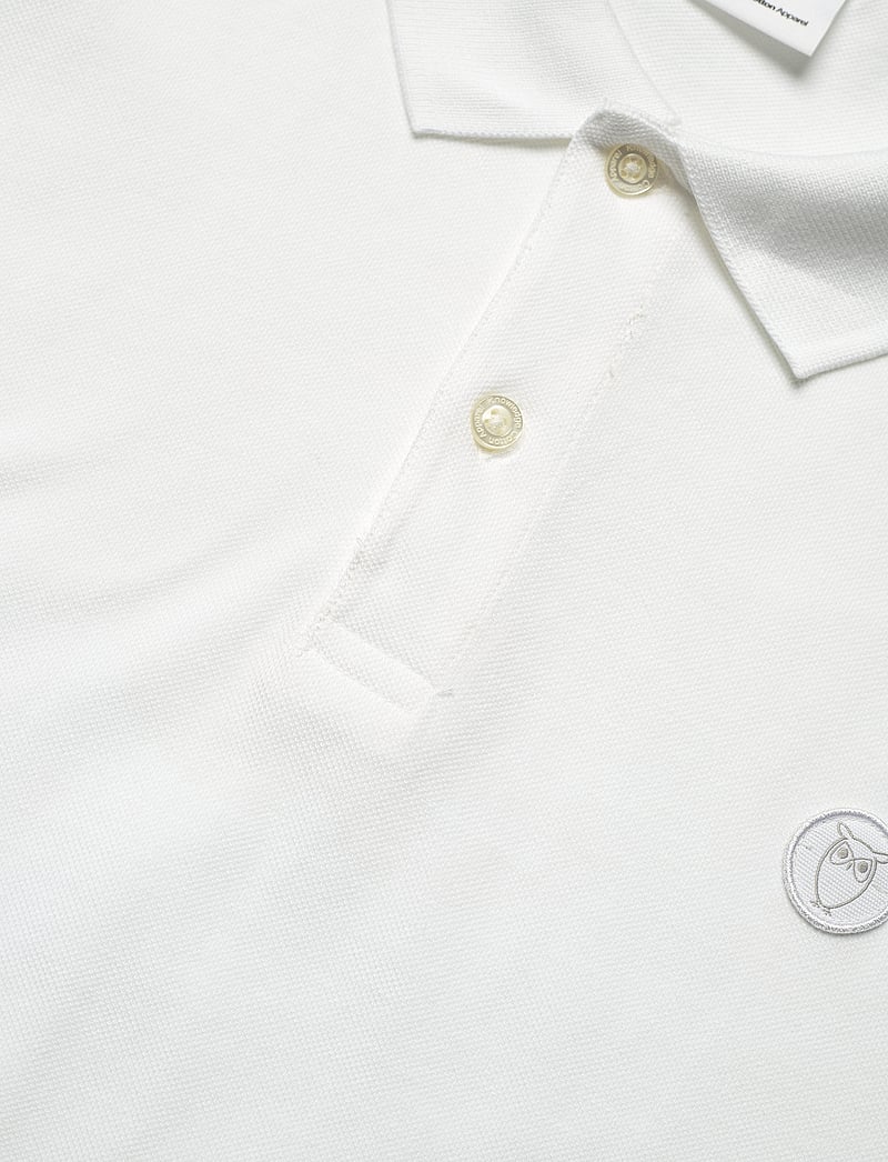 Knowledge Cotton Apparel - Badge polo - kortærmede poloer - bright white - 2