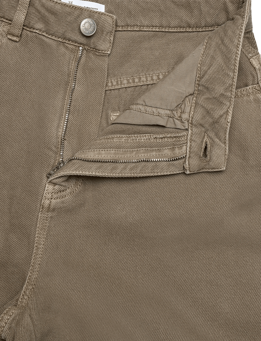 Knowledge Cotton Apparel - Gale straight twill shorts - freizeitshorts - tiramisu - 3