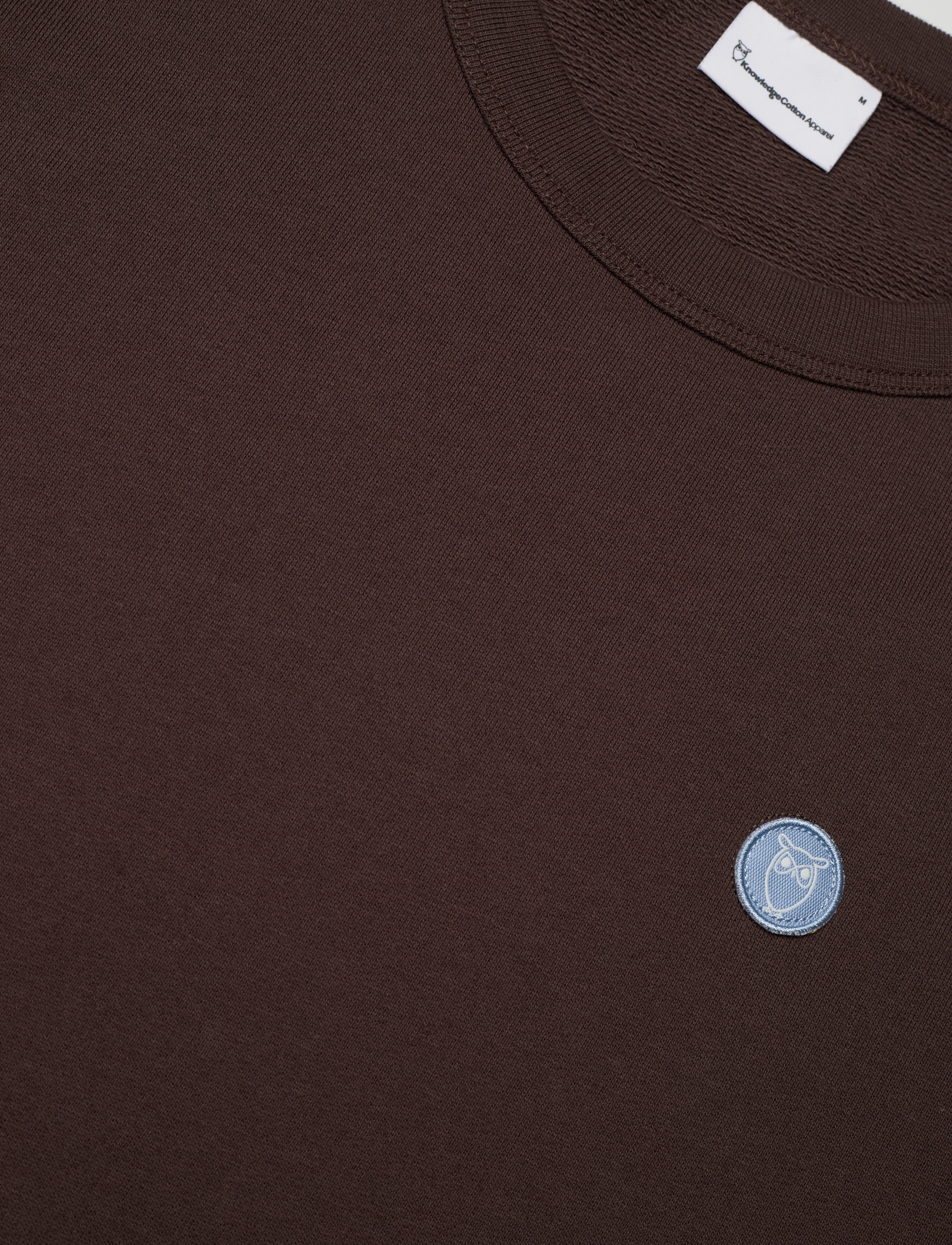 Knowledge Cotton Apparel - ERIK basic badge sweat - GOTS/Vegan - demitasse (brown) - 2