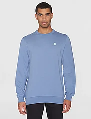 Knowledge Cotton Apparel - ERIK basic badge sweat - GOTS/Vegan - sweatshirts - moonlight blue - 3