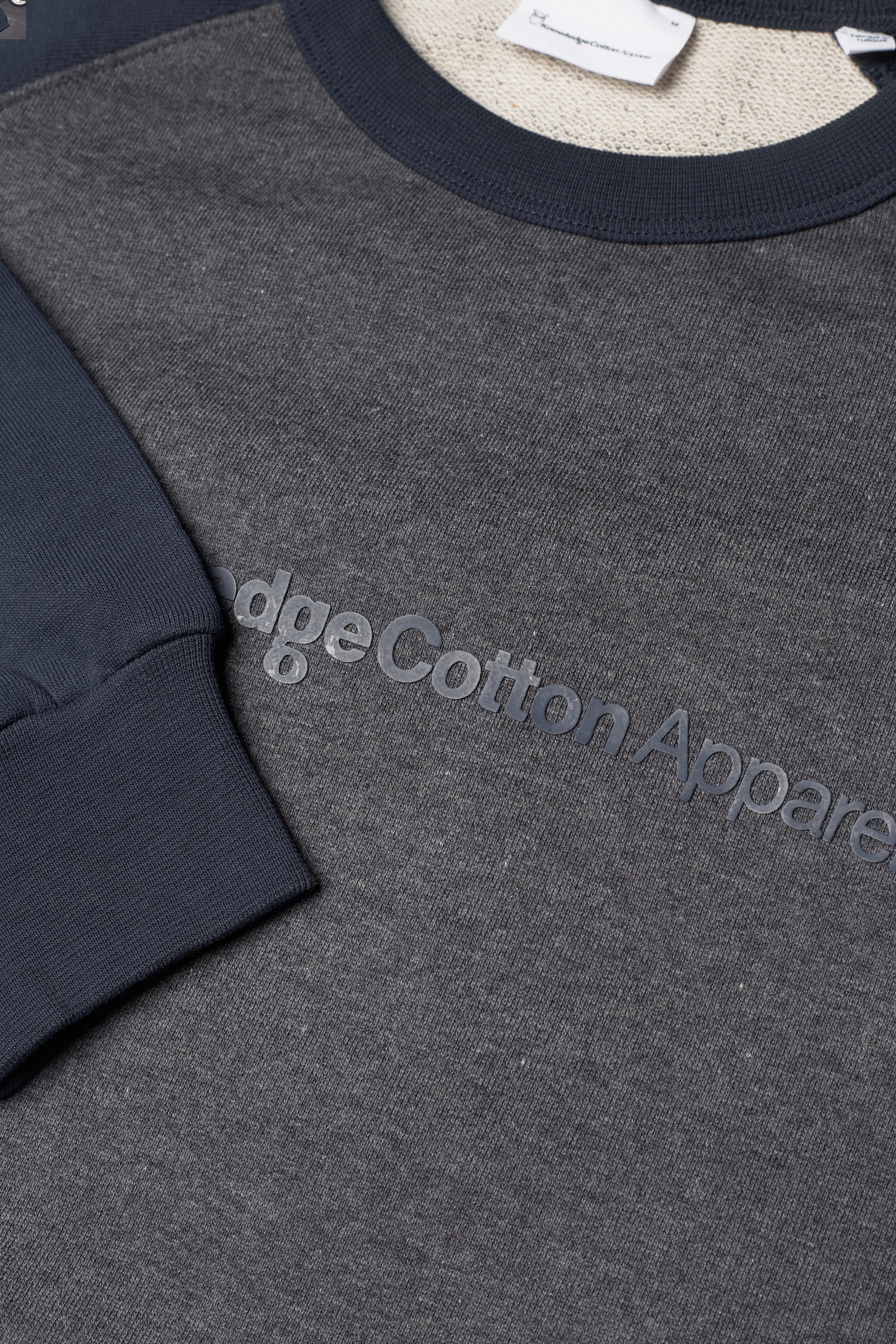 Knowledge Cotton Apparel - ELM two toned raglan sweat - GOTS/V - dark grey melange - 3