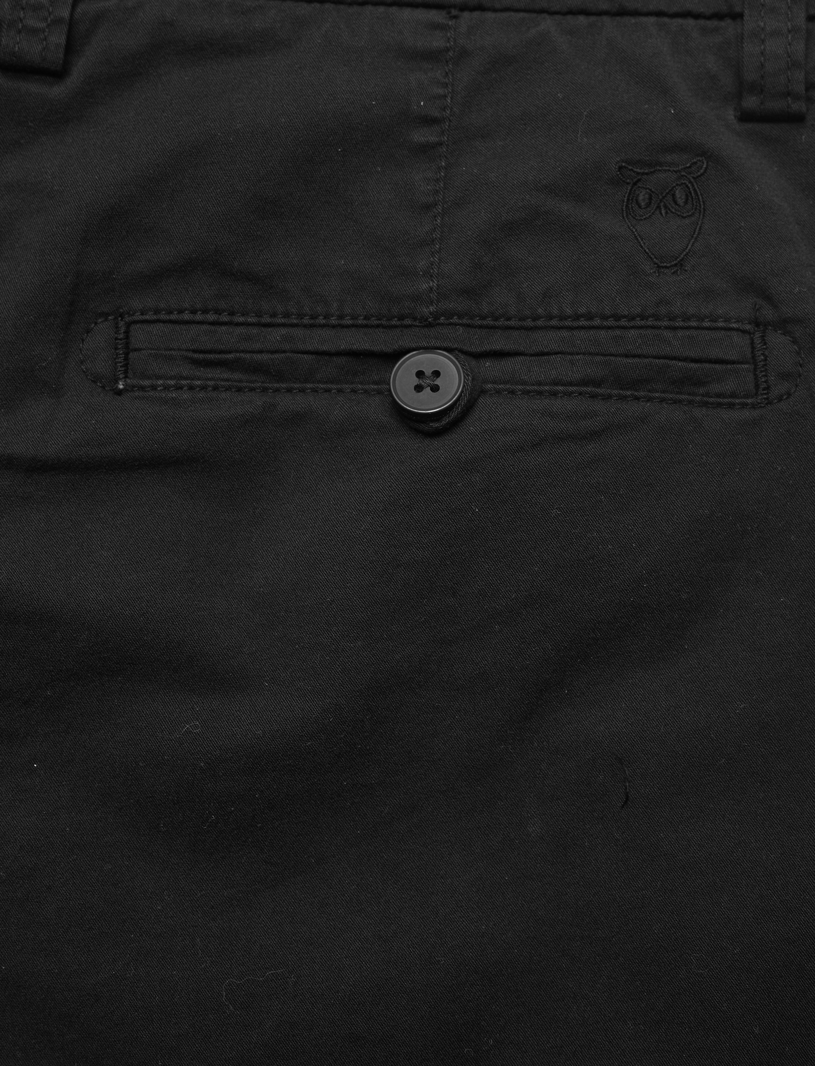 Knowledge Cotton Apparel - CHUCK regular chino poplin shorts - - chinos shorts - black jet - 4