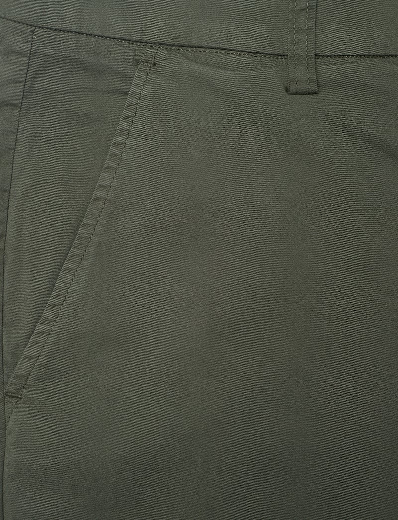 Knowledge Cotton Apparel - Regular chino poplin shorts - GOTS/ - chinos shorts - forrest night - 2