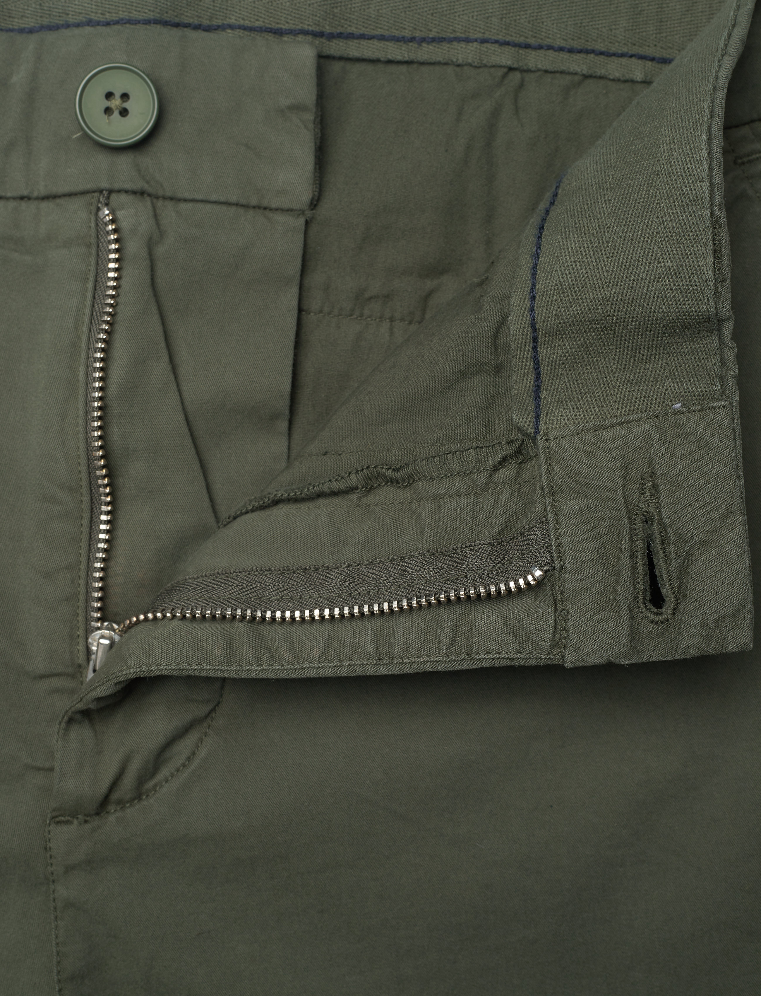 Knowledge Cotton Apparel - CHUCK regular chino poplin shorts - - chinos shorts - forrest night - 3