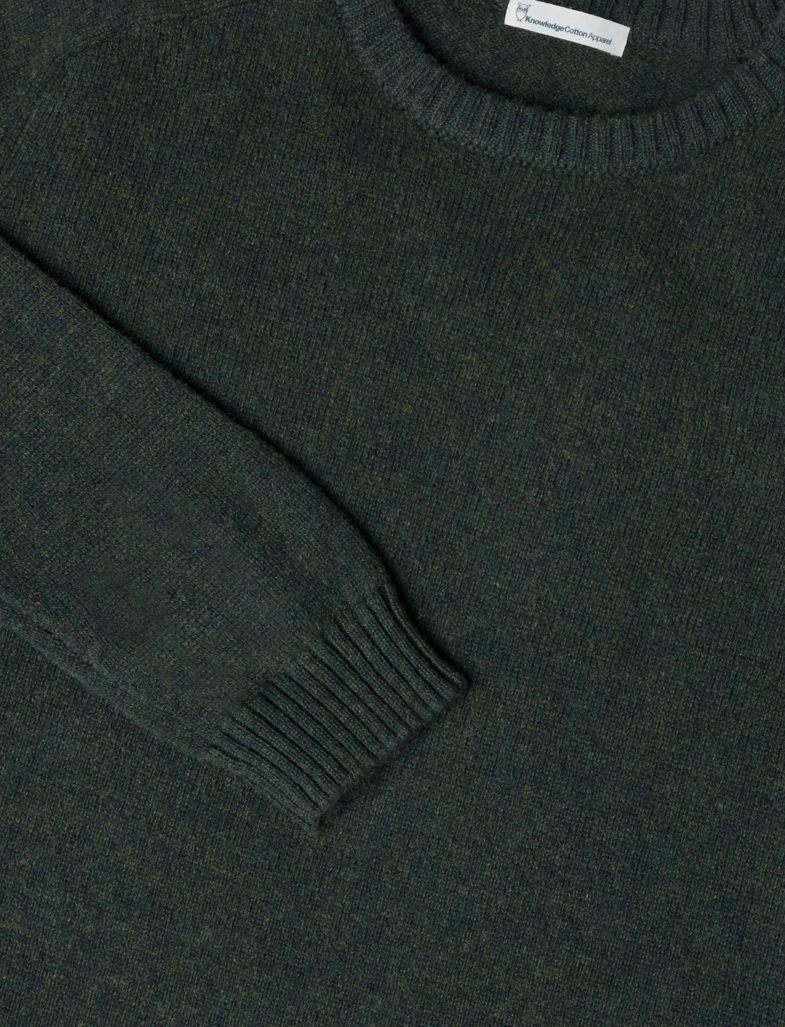 Knowledge Cotton Apparel - Lambswool Crew Neck - rund hals - forrest night - 2