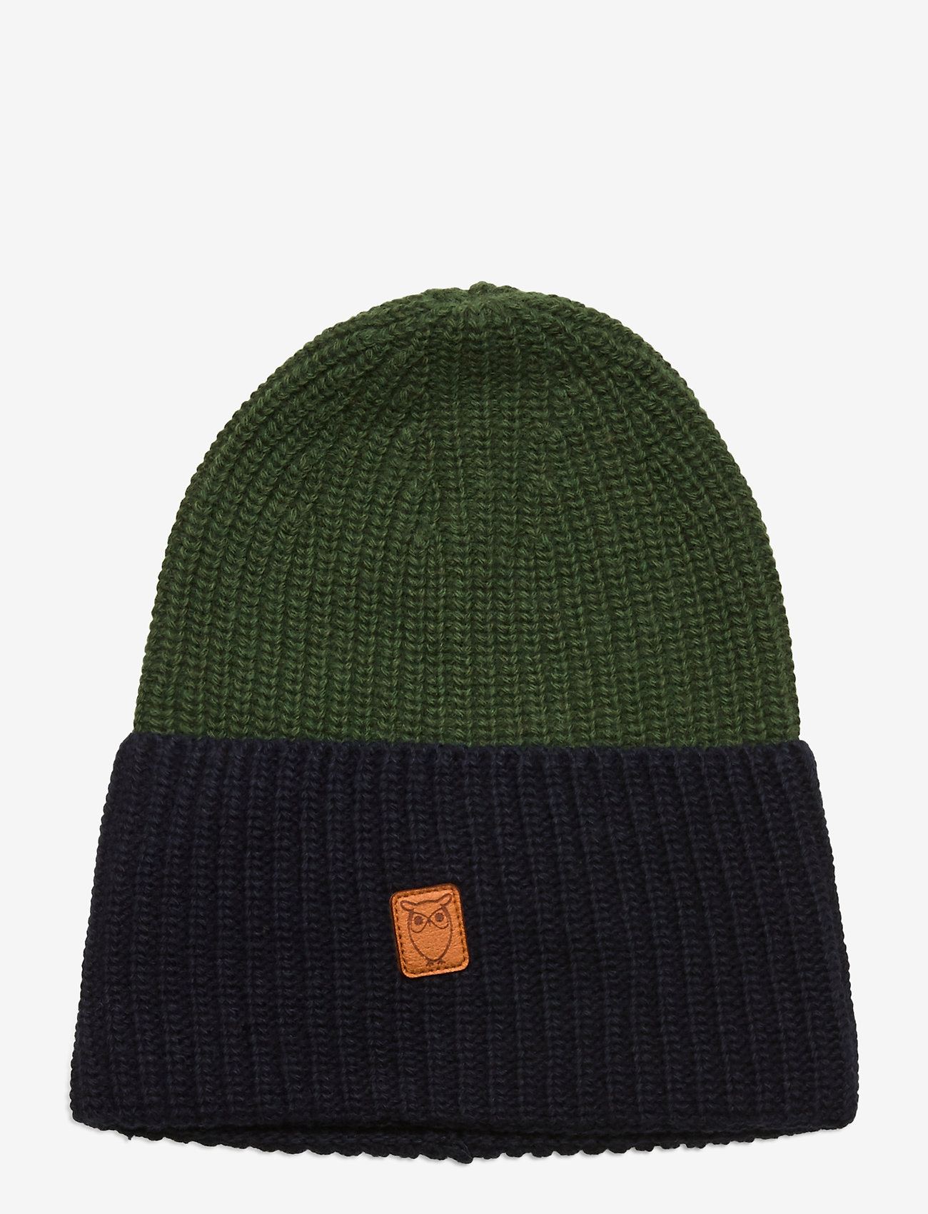 Two colored hat - GOTS - GREEN FOREST