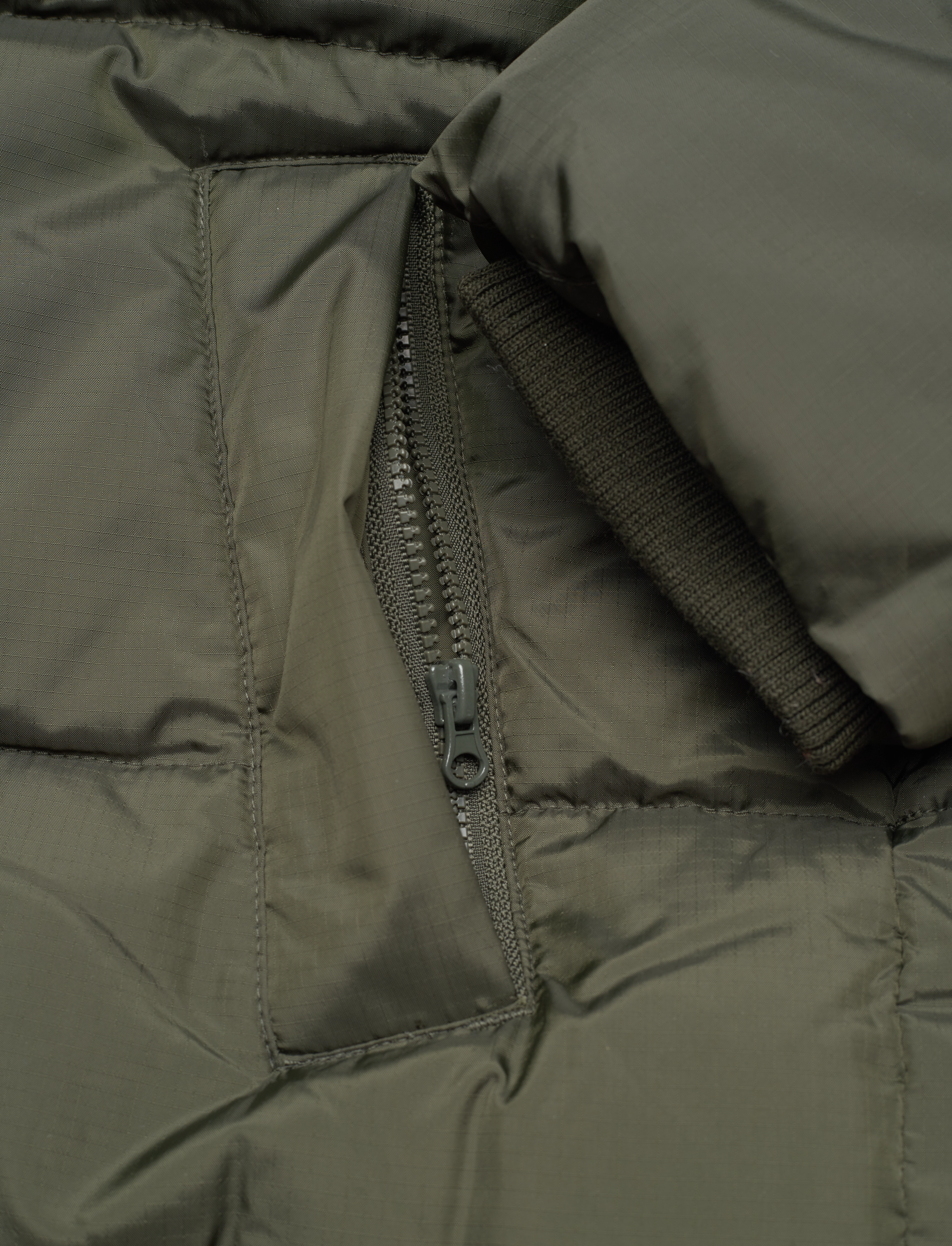 Knowledge Cotton Apparel - REPREVE  puffer color blocked jack - forrest night - 5
