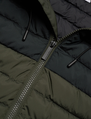 Knowledge Cotton Apparel - REPREVE  rib stop quilted Jacket T - winter jackets - forrest night - 2