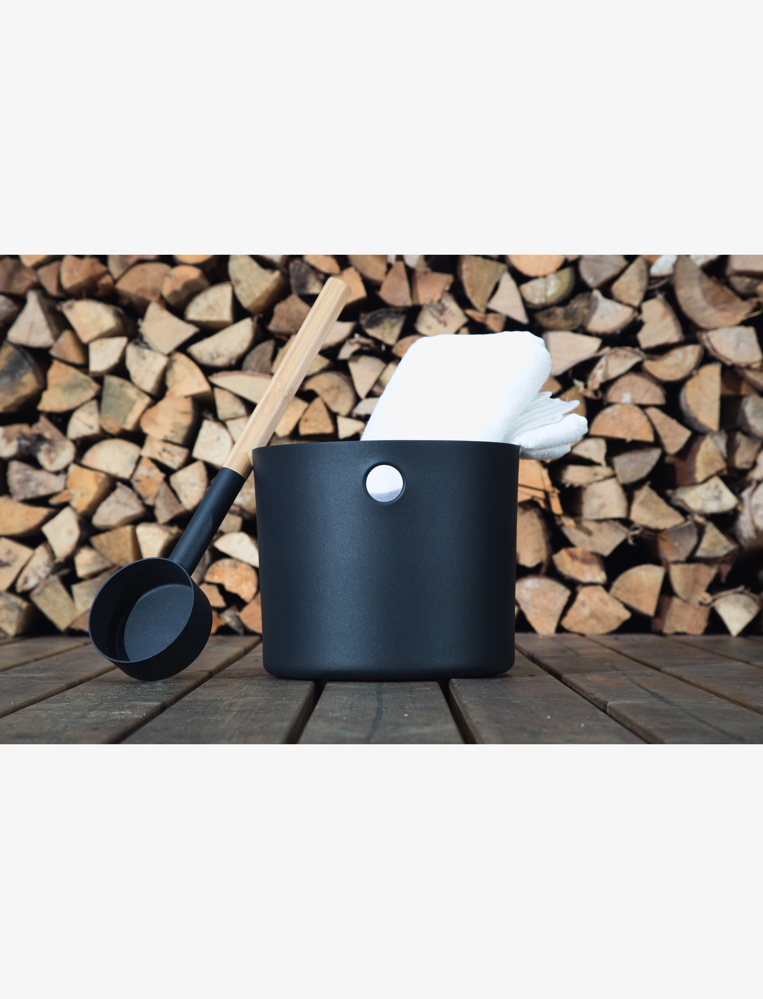KOLO - KOLO Bucket + Ladle - sauna spande & slever - black - 2