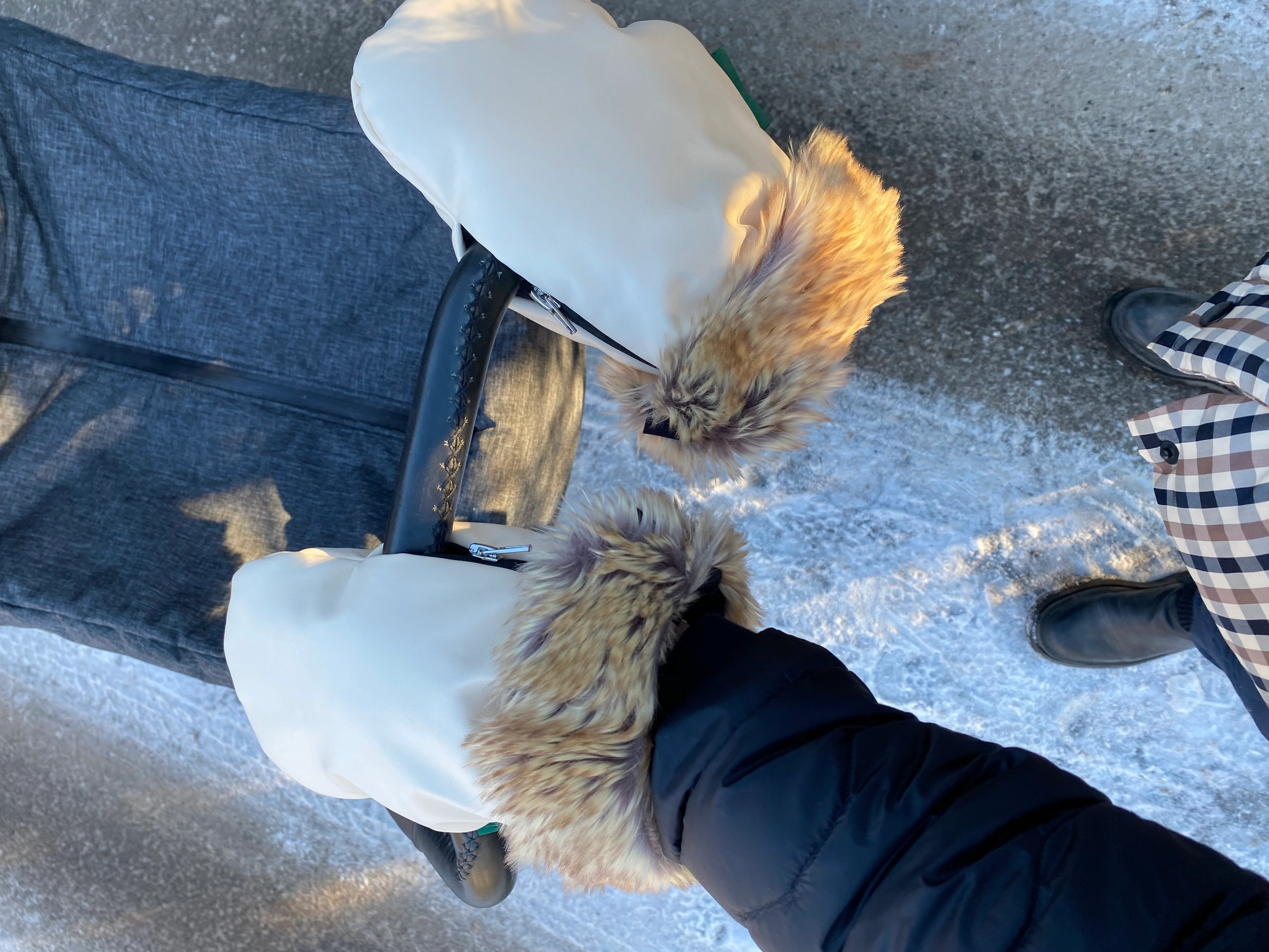 KongWalther Østerbro Gloves, One Size, Strollers & Accessories, Creme - Stroller Kinder
