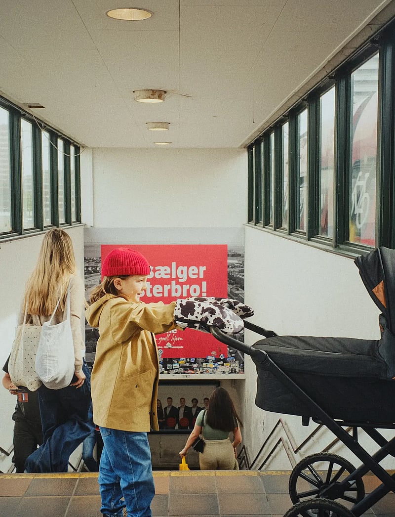 KongWalther - Stroller Gloves Cosy Cow - barnvagnstillbehör - cozy cow - 3