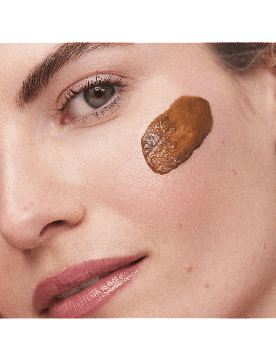 Kora Organics - Turmeric Brightening & Exfoliating Mask, 2-in-1 - niisutavad maskid - gold - 2