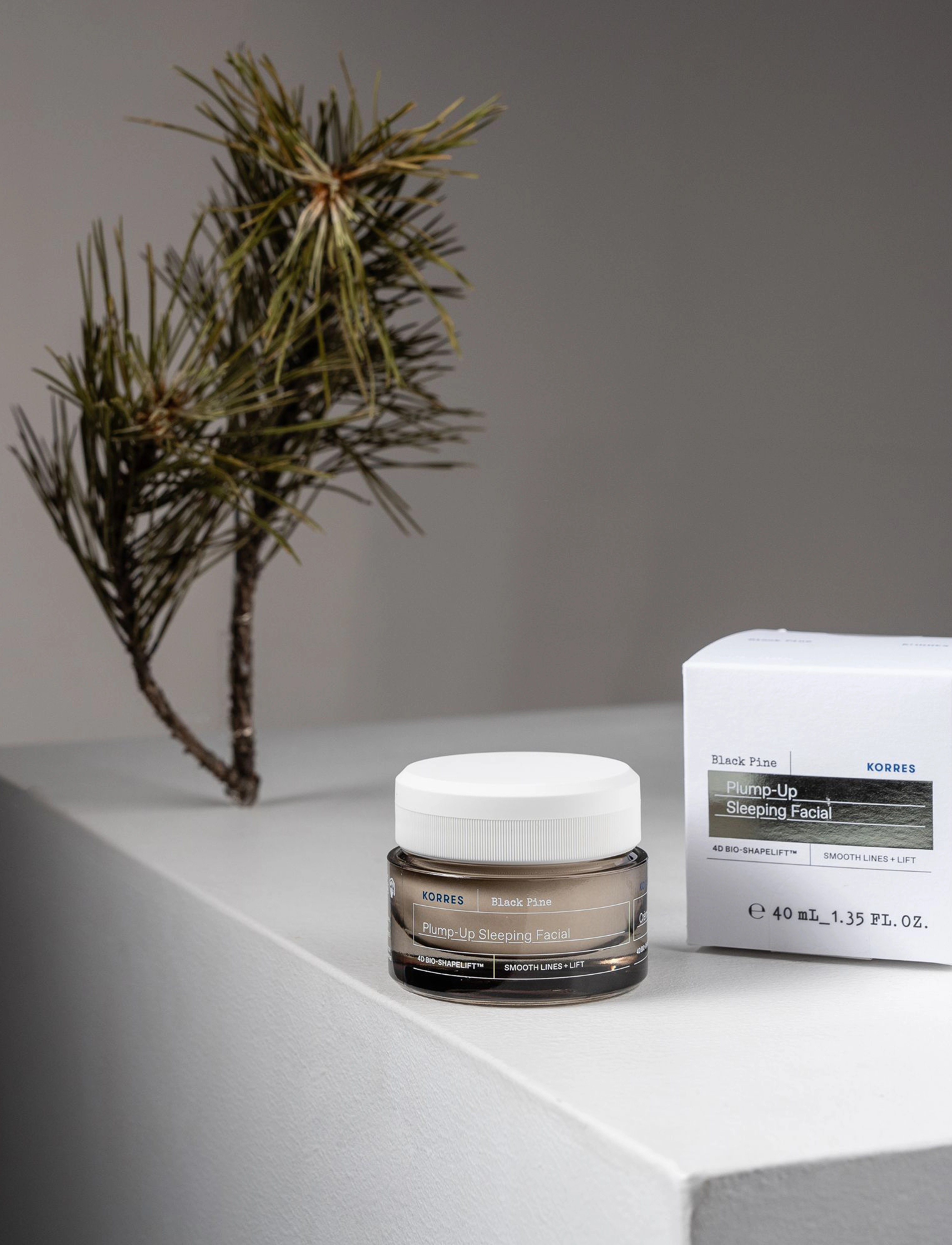 KORRES Black Pine Plump-Up Sleeping Facial, 40 ml, Nude, Ansigtsmasker > Sovemaske, Dame