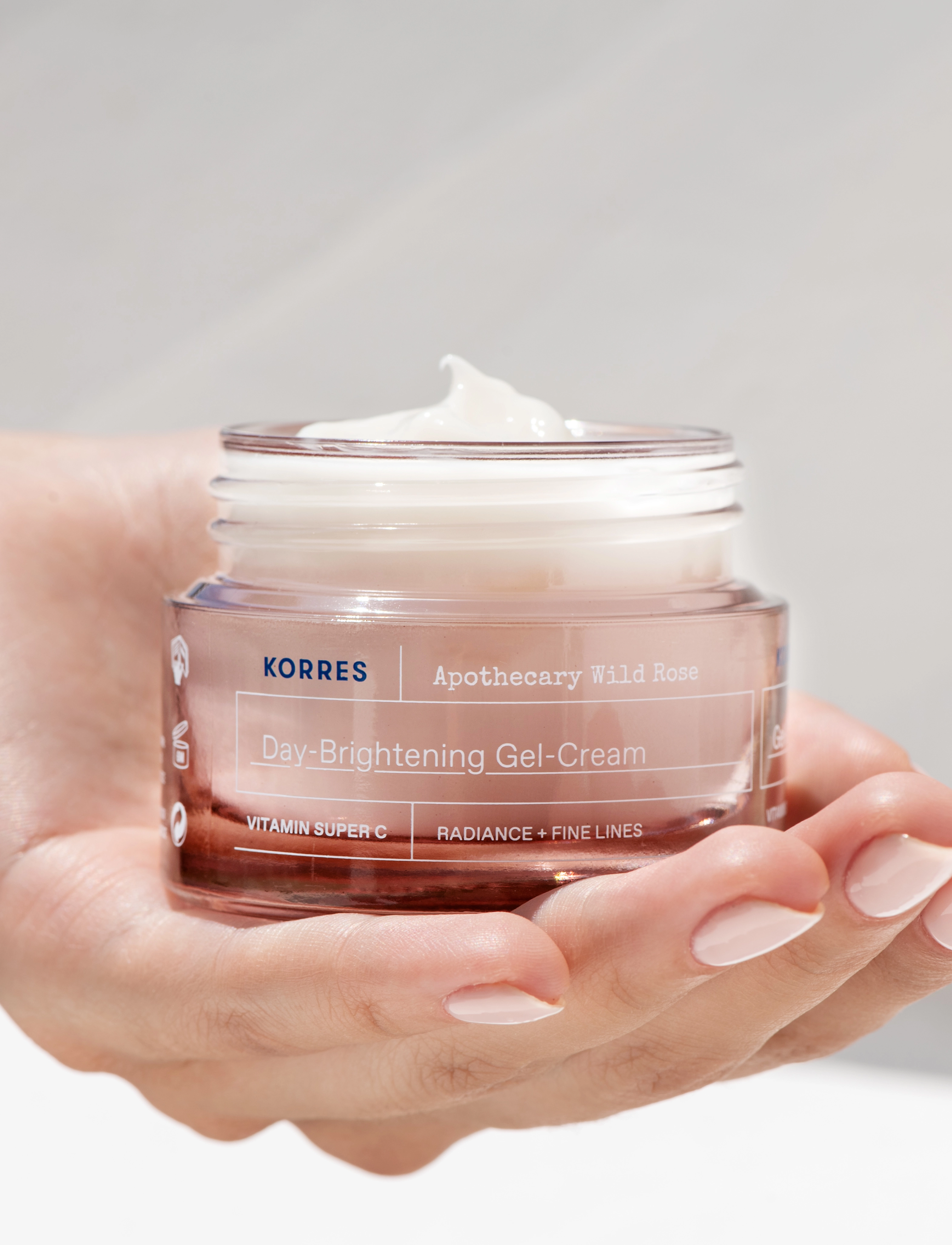 KORRES - Apothecary Wild Rose Day-Brightening Gel-Cream - dagcremer - no color - 3