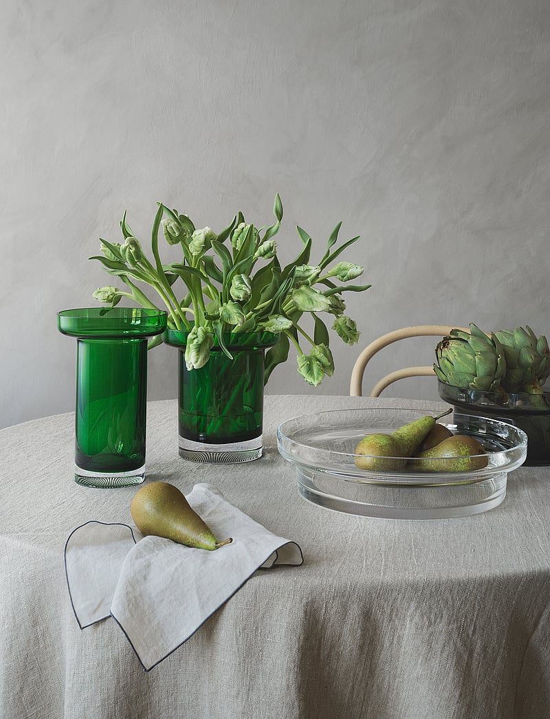 Kosta Boda - LIMELIGHT ROSE VASE APPLE GREEN H 230MM - nach preis einkaufen - green - 0