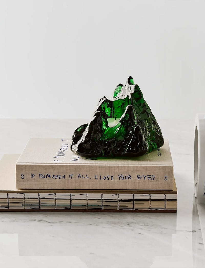 Kosta Boda - The Rock ljuslykta smaragd grön 91mm - teelichthalter - green - 2