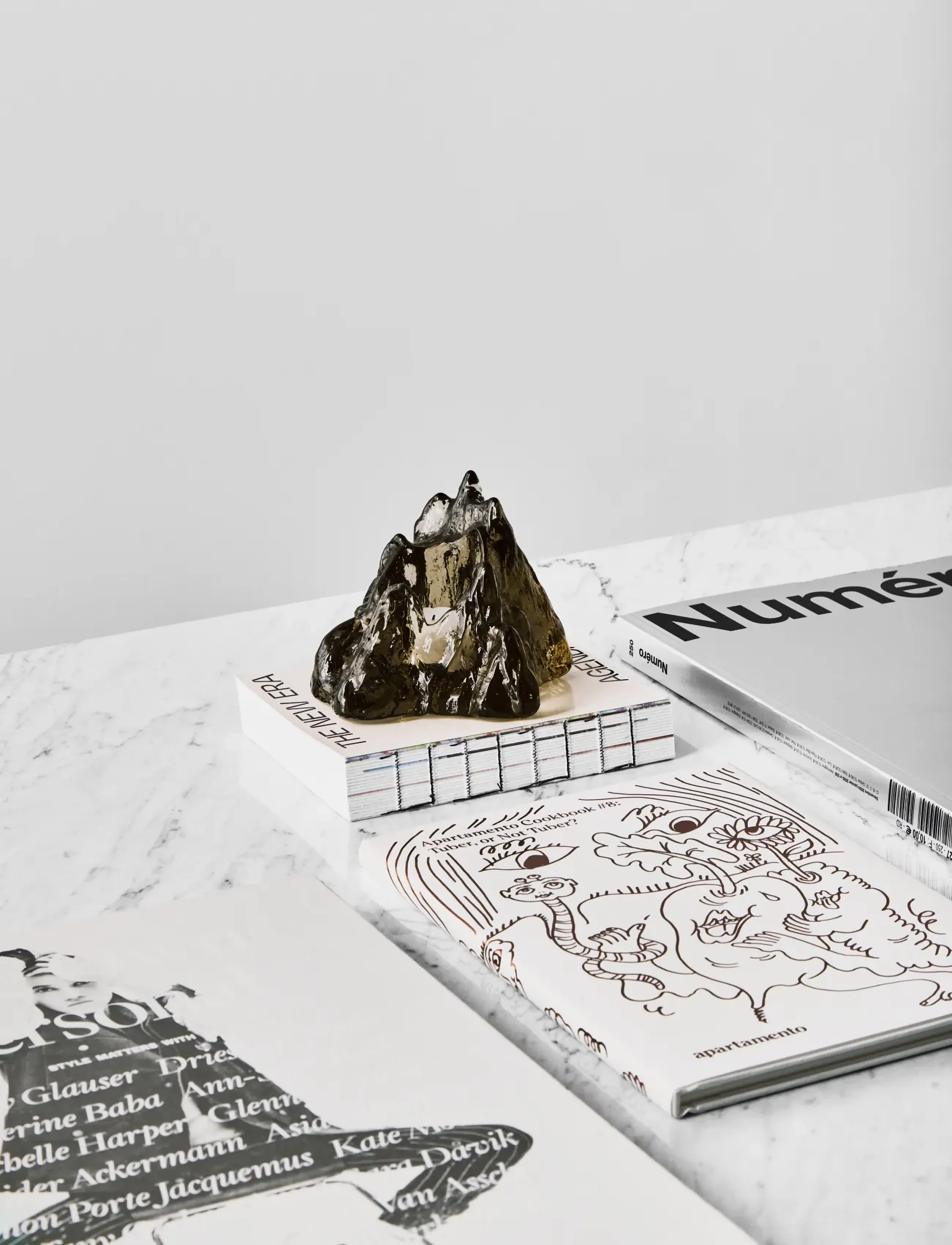Kosta Boda - The Rock ljuslykta taupe 91mm - tealight holders - taube - 0